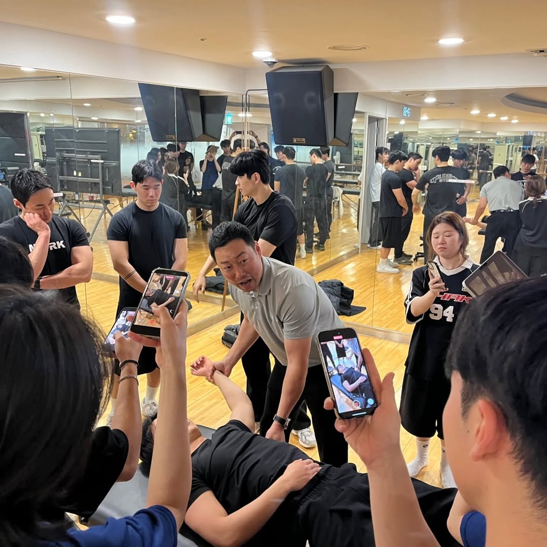 クラスの詳細背景